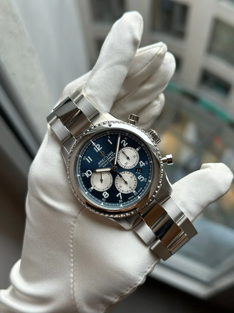 Breitling Navitimer 8 box and papers 2018